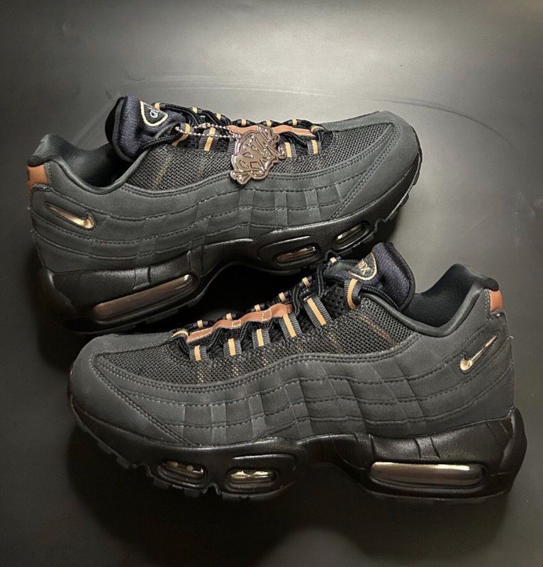AM95 X CENTRAL CEE