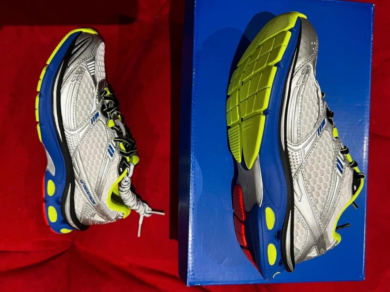 Décathlon x Saison Shop Baskets RR2K Bleu Blanc - Neuf - 37 Gris