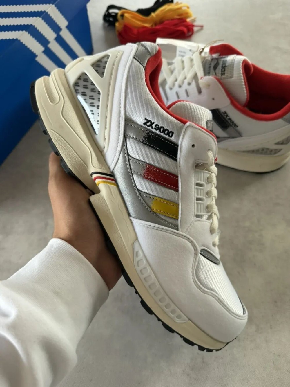 Adidas X Overkill ZX 9000 Home - 46