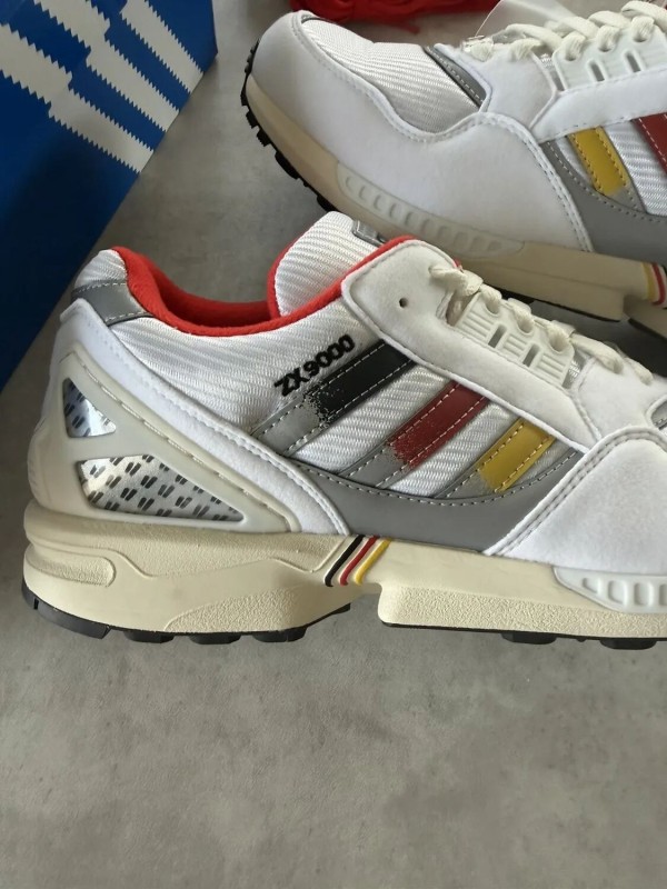 Adidas X Overkill ZX 9000 Home - 46 2