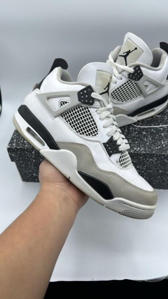 Jordan 4 Military Black