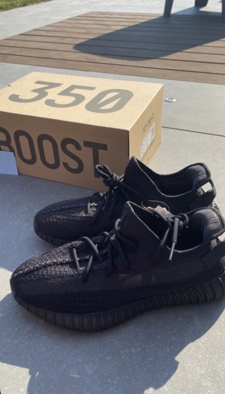 Yeezy boost 350 V2 onix