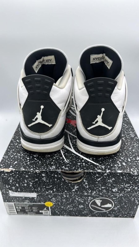 Jordan 4 Military Black 2
