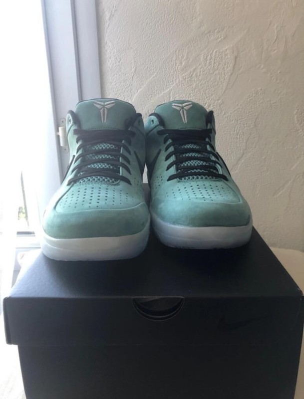 Nike air kobe 4 2