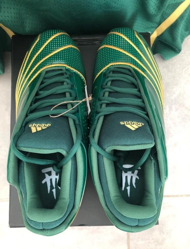 adidas T-Mac/Lebron James 2