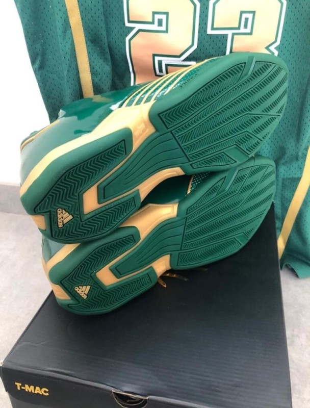 adidas T-Mac/Lebron James 2