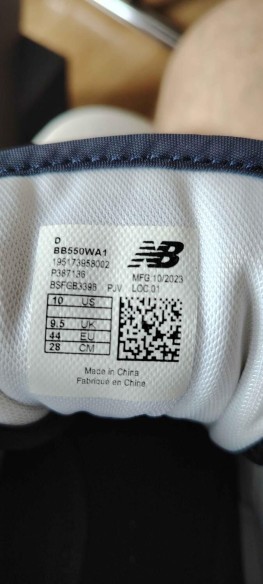 New Balance 550 – White/Navy - T.44