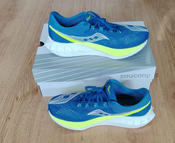 Saucony Endorphin Pro 4 – Lapis/Citron (Bleu) - T.45