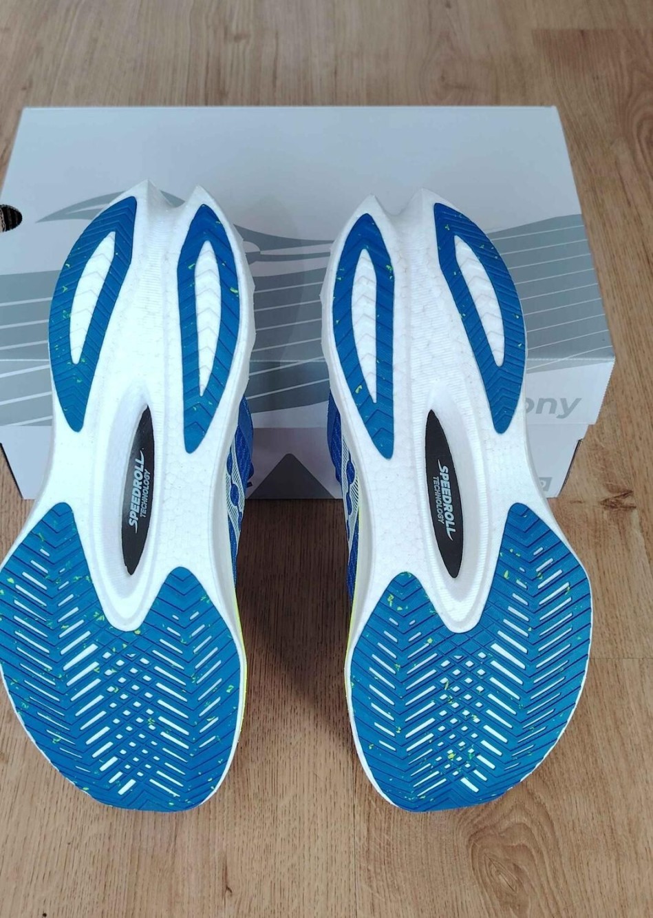 Saucony Endorphin Pro 4 – Lapis/Citron (Bleu) - T.45