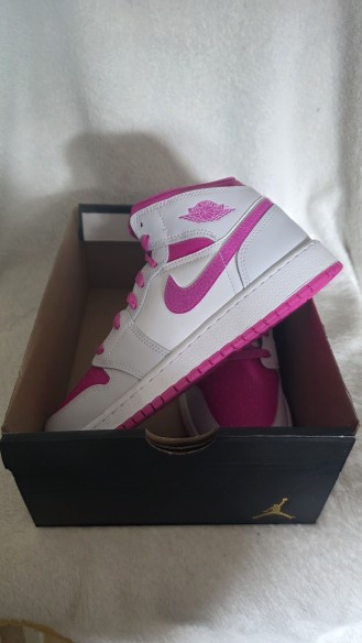 Nike Air Jordan 1 Mid blanche rose fuchsia – neuve – T38,5