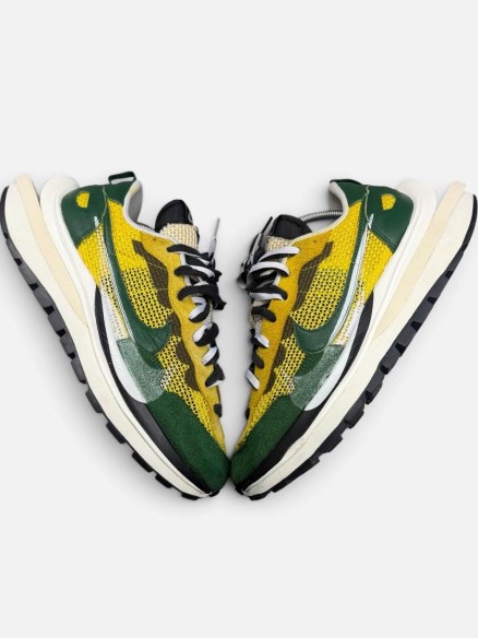 Nike VaporWaffle Sacai Tour Yellow - Taille 44,5 - Très bon État