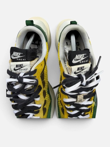 Nike VaporWaffle Sacai Tour Yellow - Taille 44,5 - Très bon État