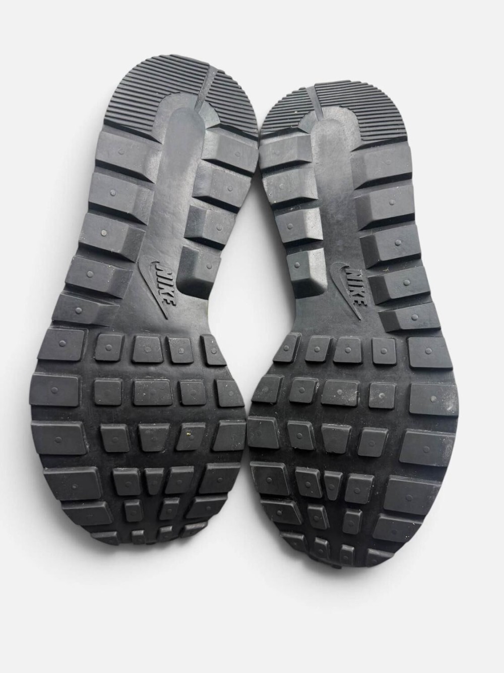 Nike VaporWaffle Sacai Tour Yellow - Taille 44,5 - Très bon État