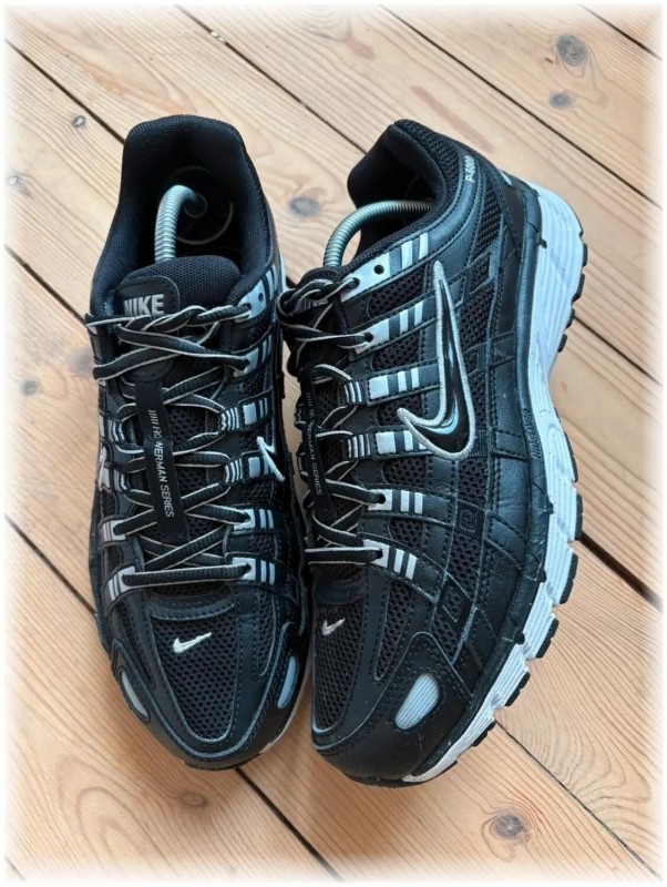 Nike p-6000 Black White - taille 40
