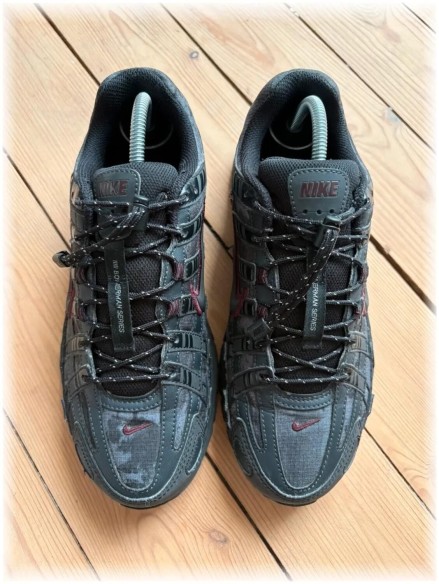 Nike p-6000 Black Burgundy Crush ( taille 38 )