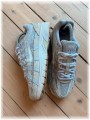 Nike p-6000 Beige ( taille 36 )