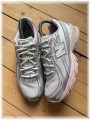 New balance 740 Pink - taille 38