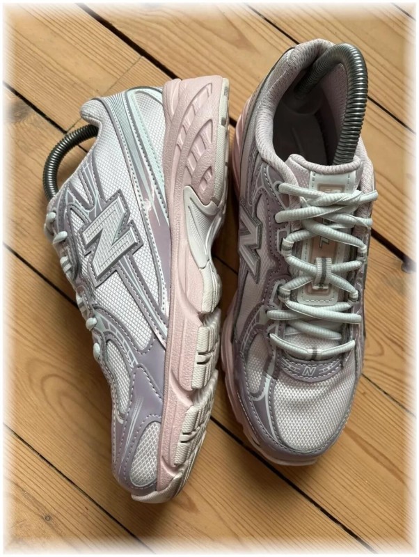 New balance 740 Pink - taille 38 2