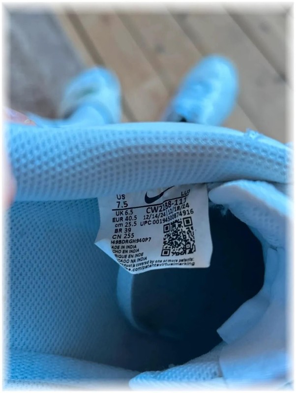 Nike air force 1 triple White - taille 40,5 2