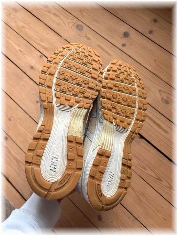 Nike p-6000 Beige - taille 41 2