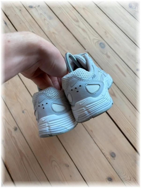 Nike p-6000 Grey ( taille 36,5 ) 2