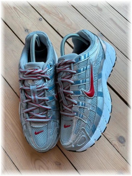 Nike p-6000 Silver Red / taille 35,5