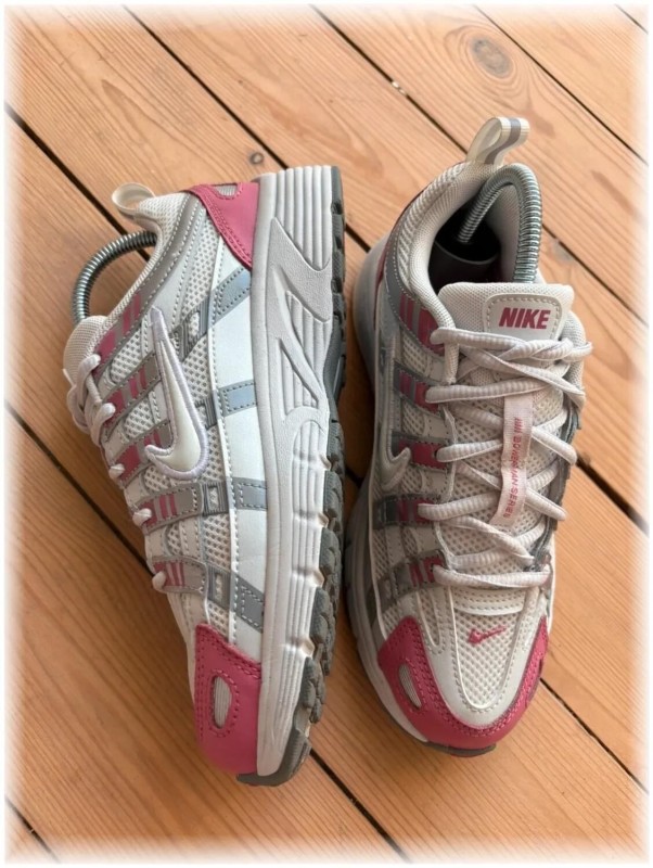 Nike p-6000 Pink ( taille 35 ) 2
