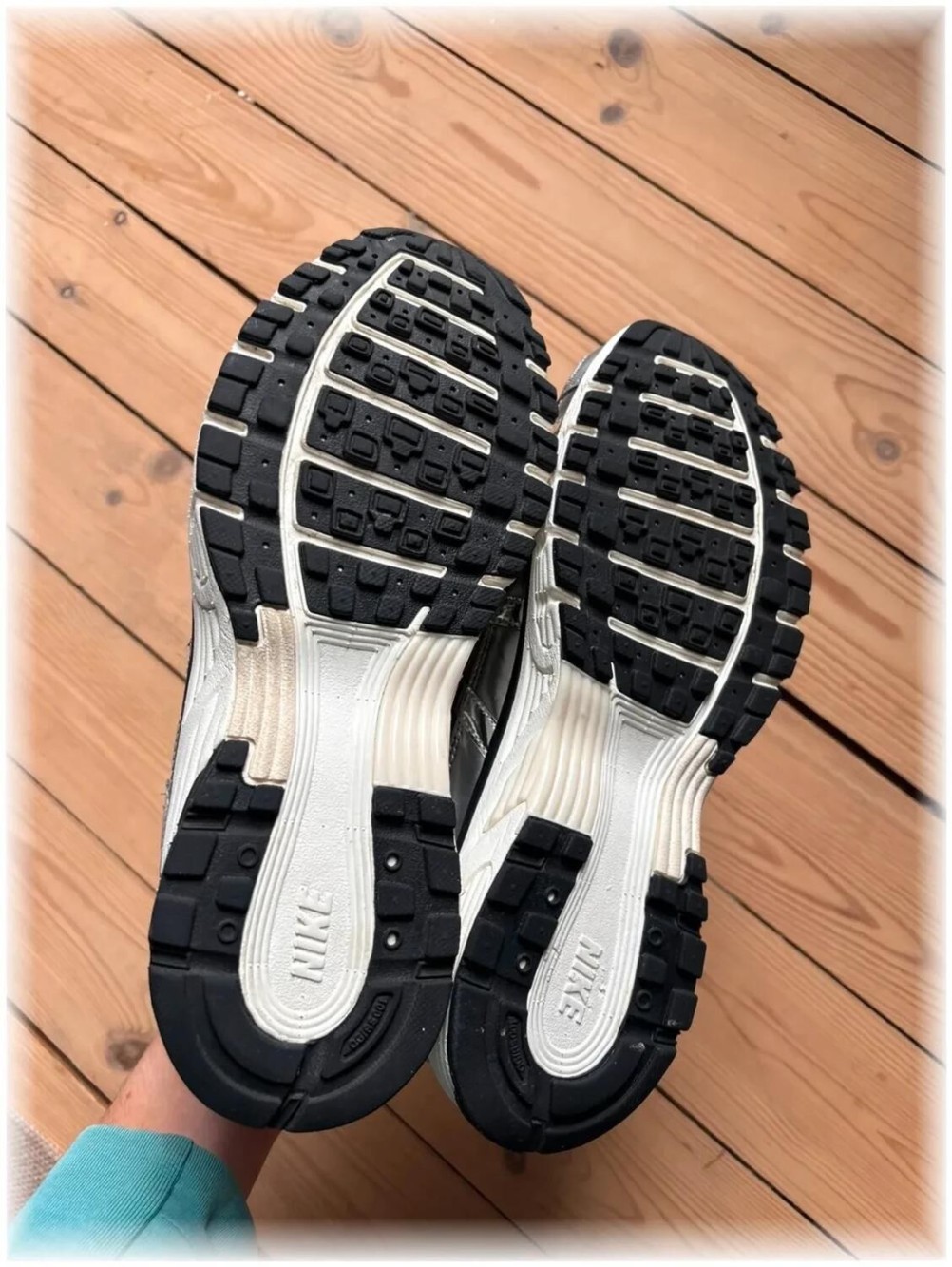 Nike p-6000 Silver ( taille 38 )