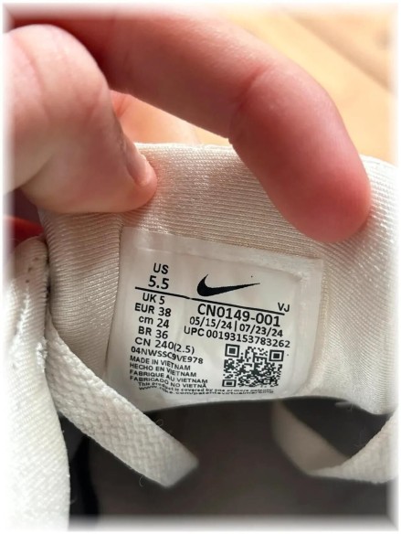 Nike p-6000 Silver ( taille 38 )