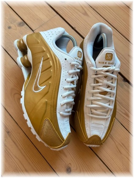 Nike shox r4 white gold - taille 37,5