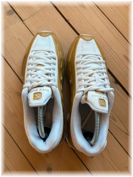 Nike shox r4 white gold - taille 37,5