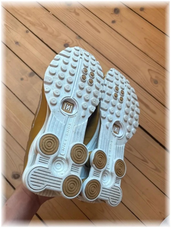 Nike shox r4 white gold - taille 37,5 2