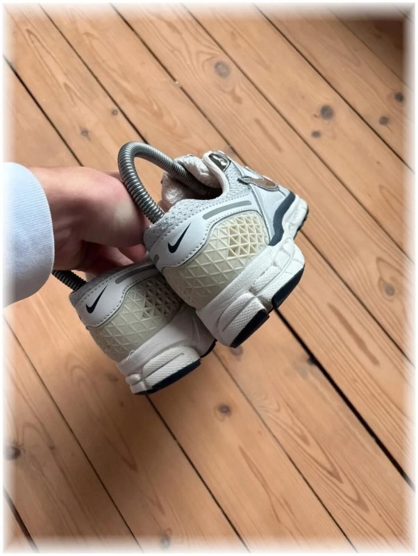 Nike vomero 5 Silver - taille 36 2