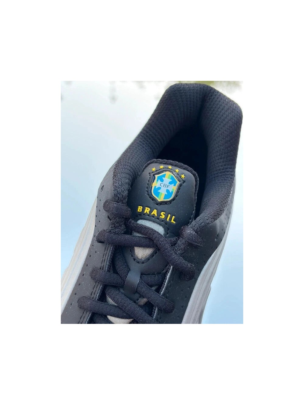 Nike Shox R4 Brazil Black Canary Metallic Pewter - Taille 42