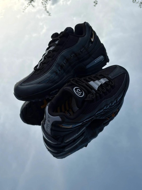 Nike Air Max 95 SE Big Bubble Black White University Gold Total 90 - Taille 40
