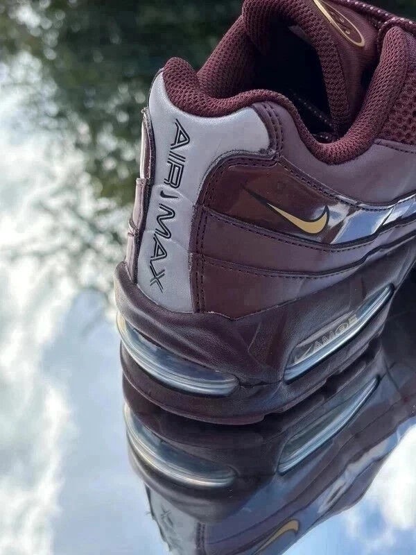 Nike Air Max 95 Big Bubble SE Total 90 Burgundy Crush Metallic Gold - Taille 42 2