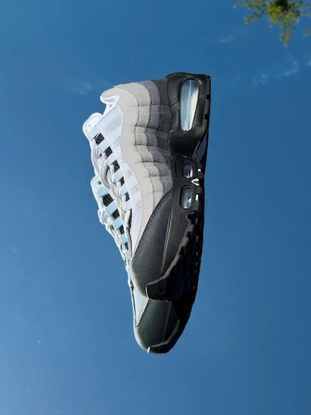 Nike Air Max 95 OG Black Blue Tint White - Taille 41