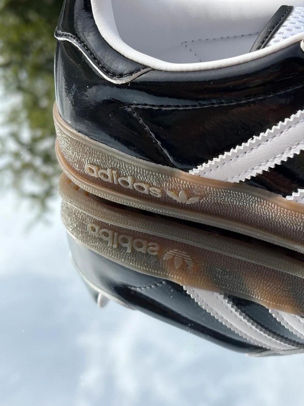 Adidas Gazelle Indoor Patent Core Black White Gum - Taille 35,5