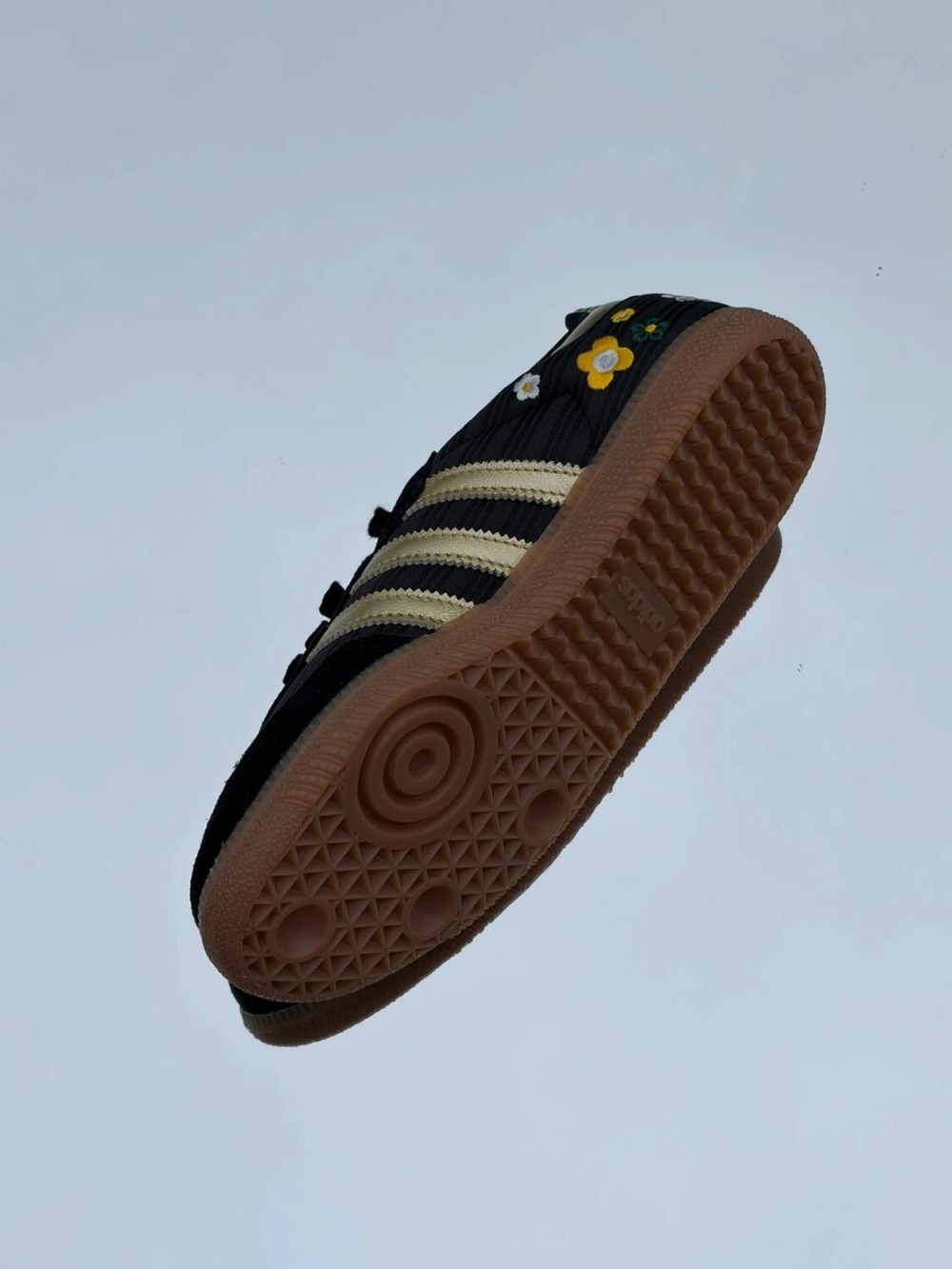 Adidas Samba OG Core Black Gold Metallic X Liberty London - Taille 36,5