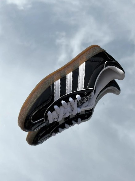Adidas Gazelle Indoor Patent Core Black White Gum - Taille 35,5