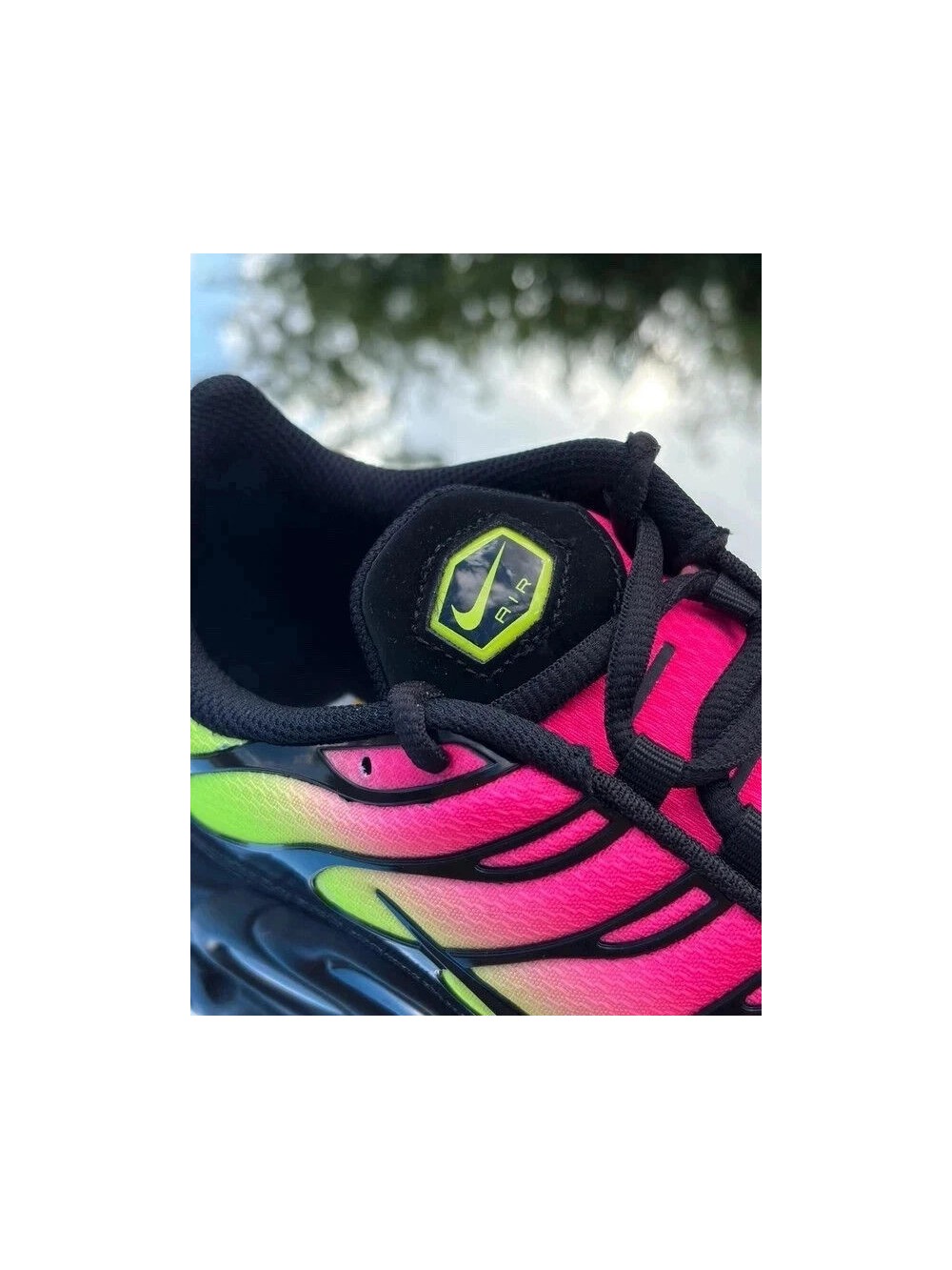 Nike Air Max Plus Black Hyper Pink Volt - Taille 42,5