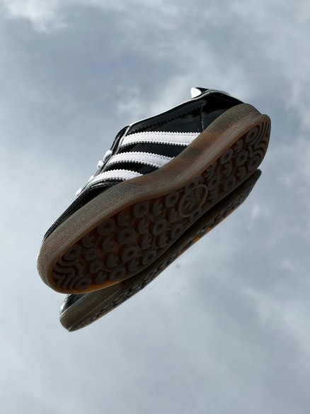 Adidas Gazelle Indoor Patent Core Black White Gum - Taille 35,5