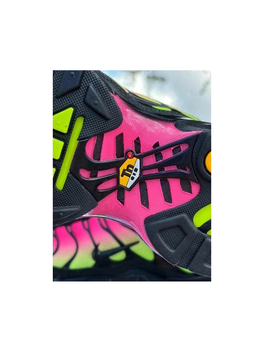 Nike Air Max Plus Black Hyper Pink Volt - Taille 42,5