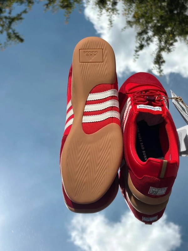 Adidas Ballerina Vivid Red X Bad Bunny - Taille 39,5 2