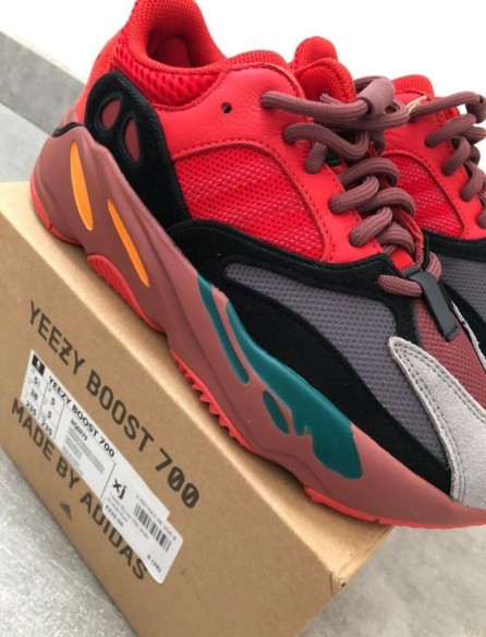 adidas yeezy boost 700
