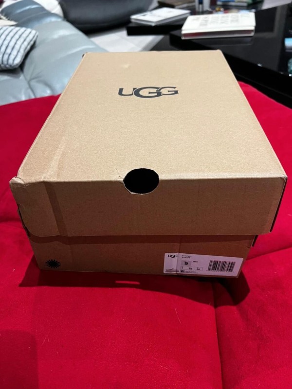 UGG Tazz II Ceramic Gris Beige - 40 - Neuf 2