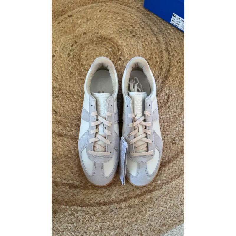 Baskets basses en cuir BW Army 2