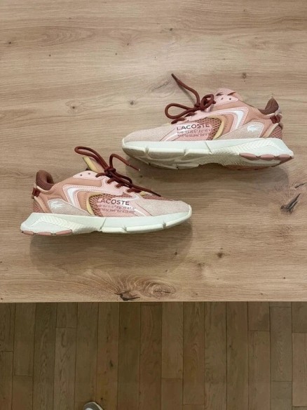 Basket Lacoste Neo 125 taille 41 comme neuve