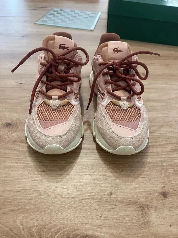 Basket Lacoste Neo 125 taille 41 comme neuve 2