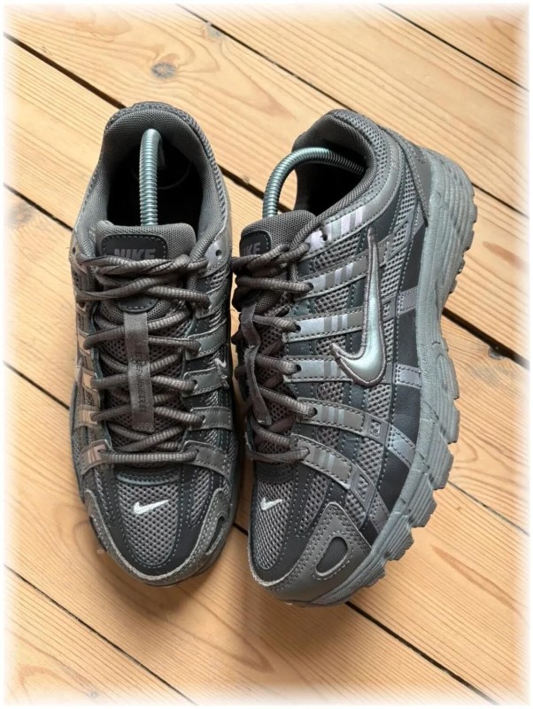 Nike p-6000 cave stone Metallic Silver - taille 38